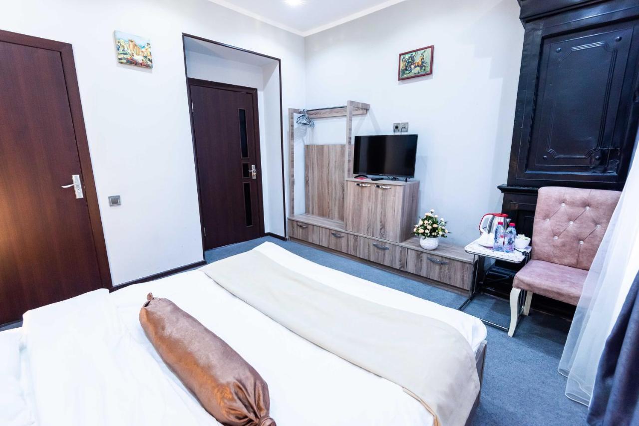 Castello Inn Baku Extérieur photo